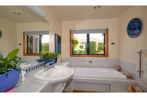 Photo of property in 54a Riverview Road, Kerikeri, 0230