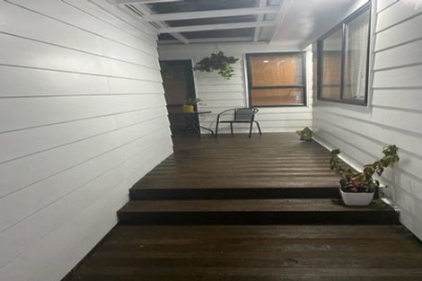 Photo of property in 505 Swanson Road, Ranui, Auckland, 0612