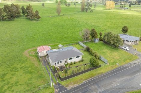 Photo of property in 138 Waller Street, Murchison, 7007