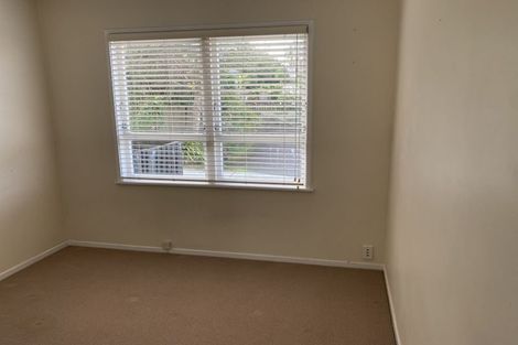 Photo of property in 26 Grenada Avenue, Forrest Hill, Auckland, 0620
