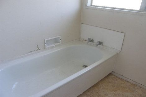 Photo of property in 1/42 Simkin Avenue, St Johns, Auckland, 1072