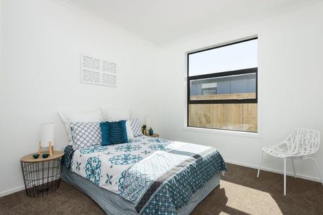 Photo of property in 28 Knightia Drive, Papamoa Beach, Papamoa, 3118