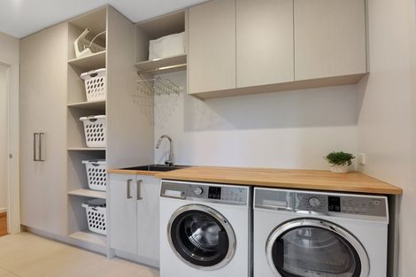 Photo of property in 6 Mount Street, Nelson South, Nelson, 7010