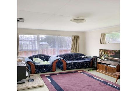 Photo of property in 39 Saint Annes Street, Levin, 5510