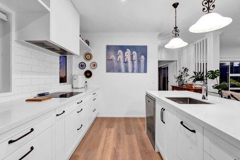 Photo of property in 60 Turangi Road, Motunui, Waitara, 4383