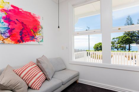 Photo of property in 59 Moana Road, Okitu, Gisborne, 4010