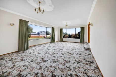 Photo of property in 14 Pohutukawa Drive, Opunake, 4616