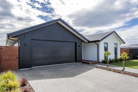 Photo of property in 31 Crossley Avenue, Woodend, 7610