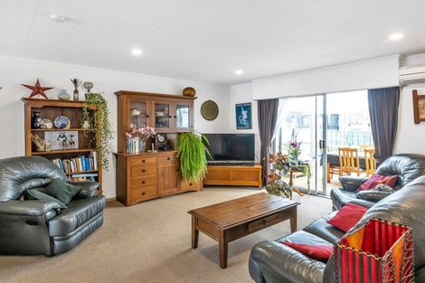 Photo of property in 17b Eastons Road, Westport, 7825