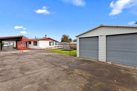 Photo of property in 15 Kauri Street, Edgecumbe, 3120