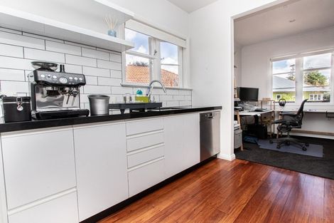 Photo of property in 33 Galway Avenue, Hamilton East, Hamilton, 3216