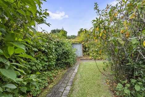 Photo of property in 26 Pacific Parade, Army Bay, Whangaparaoa, 0930