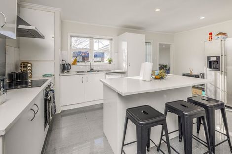 Photo of property in 36 Hunua Road, Papakura, 2110