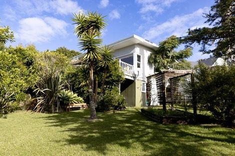 Photo of property in 33 Scott Road, Stanmore Bay, Whangaparaoa, 0932