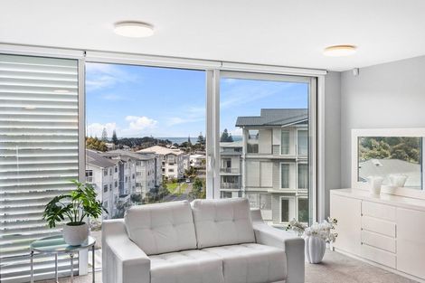 Photo of property in 170 Landmark Terrace, Orewa, 0931