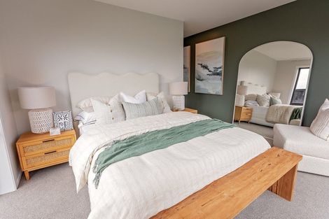 Photo of property in 1 Metoriti Crescent, Karaka, 2124