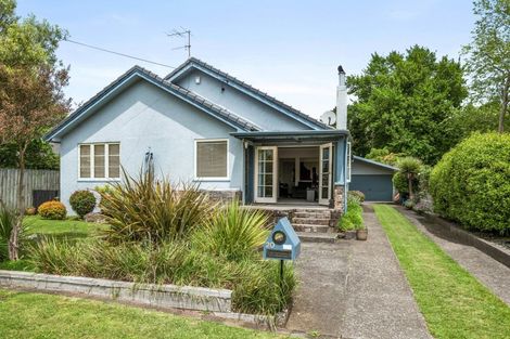 Photo of property in 20 Corlett Street, Utuhina, Rotorua, 3015