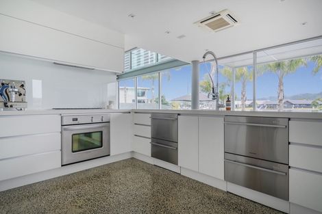 Photo of property in 25 Arawa Lane, Whitianga, 3510