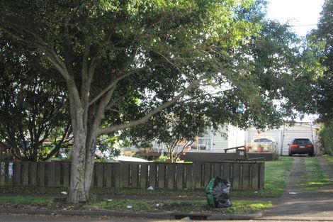 Photo of property in 64 Puriri Road, Manurewa, Auckland, 2102