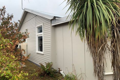 Photo of property in 294 Keyes Road, New Brighton, Christchurch, 8083
