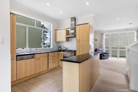 Photo of property in 35b Hobson Crescent, Thorndon, Wellington, 6011