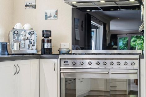 Photo of property in 52e Loop Road, Minden, Tauranga, 3176