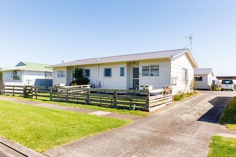 Photo of property in 70 Hume Street, Waitara, 4320