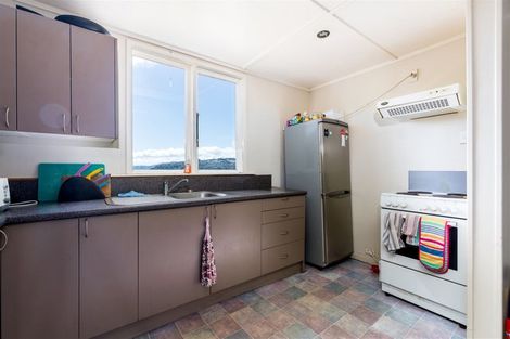 Photo of property in 12 Eglinton Road, The Glen, Dunedin, 9011