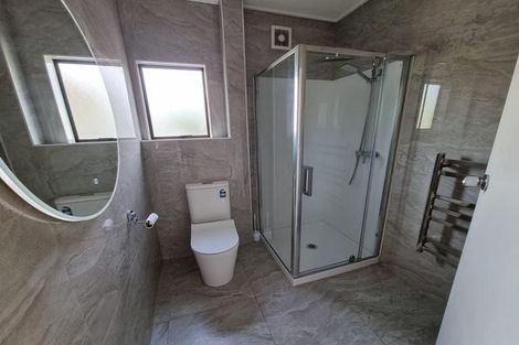 Photo of property in 466 Taupaki Road, Kumeu, 0892