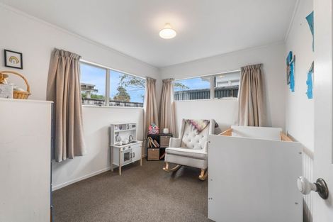 Photo of property in 10 Richmond Street, Fitzroy, New Plymouth, 4312