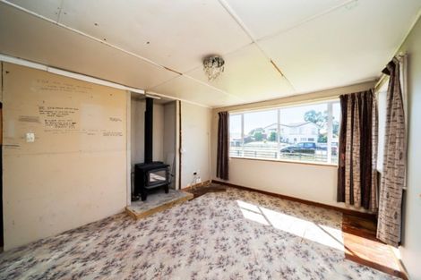 Photo of property in 57 Fairfield Road, Hawera, 4610