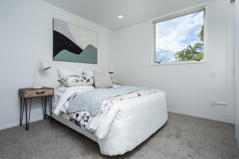 Photo of property in 18/166 Mokoia Road, Chatswood, Auckland, 0626