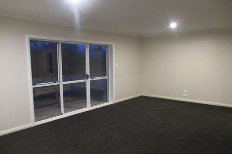 Photo of property in 8a Cotton Street, St Andrews, Hamilton, 3200