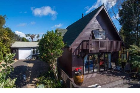 Photo of property in 3 Ridge Road, Lake Okareka, Rotorua, 3076
