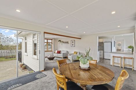 Photo of property in 106b Seaview Road, Westown, New Plymouth, 4310