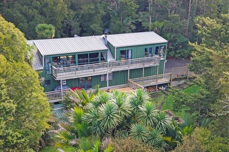Photo of property in 102 Taylor Road, Waimauku, 0882