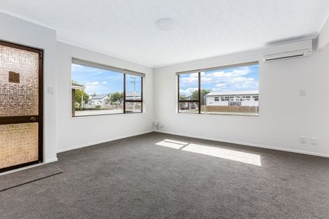Photo of property in 1/10 James Street, Plimmerton, Porirua, 5026
