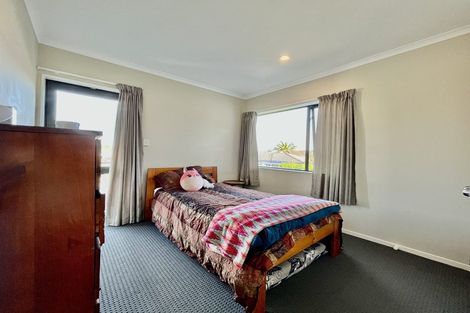 Photo of property in 6 Tavua Lane, Ranui, Auckland, 0612