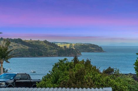 Photo of property in 2 Puriri Place, Sandspit, Warkworth, 0982