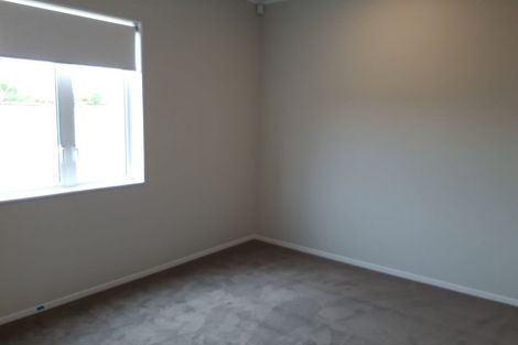 Photo of property in 10 Saddleback Crescent, Papakura, 2110