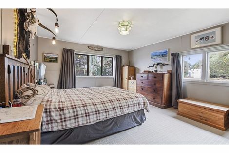 Photo of property in 16 Grierson Avenue, Amberley, 7481