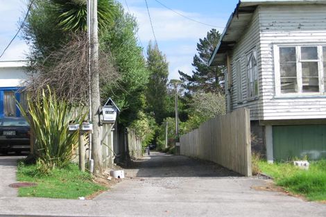 Photo of property in 125a View Road, Sunnyvale, Auckland, 0612