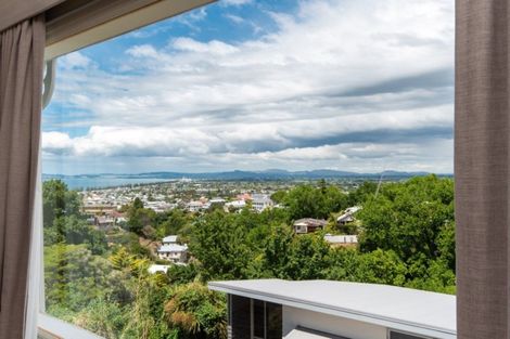 Photo of property in 7 Sealy Road, Bluff Hill, Napier, 4110