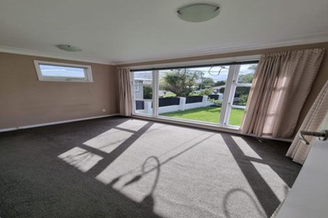Photo of property in 104 Titirangi Road, New Lynn, Auckland, 0600