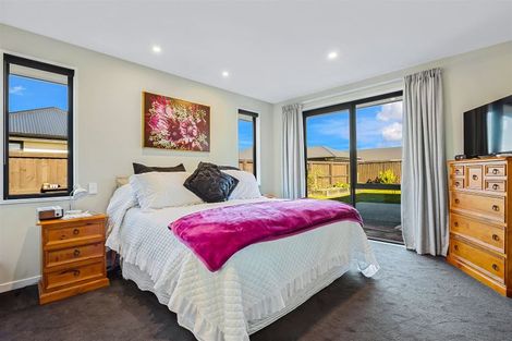 Photo of property in 9 Saint James Place, Rangiora, 7400