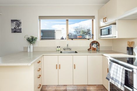 Photo of property in 3/28 Osier Road, Greenmeadows, Napier, 4112