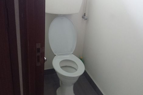 Photo of property in 43 Blakeborough Drive, Forrest Hill, Auckland, 0620