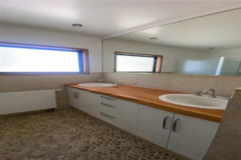 Photo of property in 7 Telford Terrace, Oakura, 4314