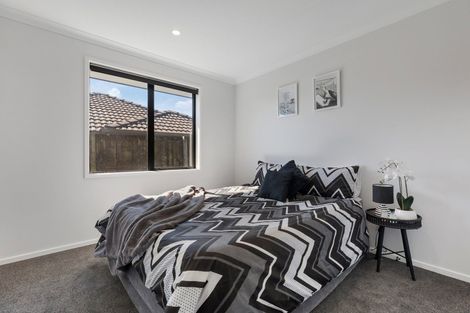 Photo of property in 5 Coad Lane, Pyes Pa, Tauranga, 3112