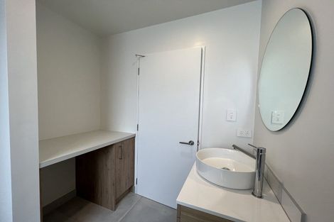 Photo of property in 2/11 Lindores Street, Addington, Christchurch, 8024